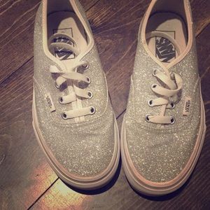 Low top vans